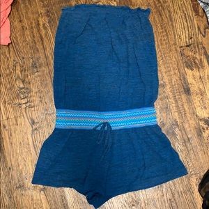 Ladies small Lucky strapless shorts romper
